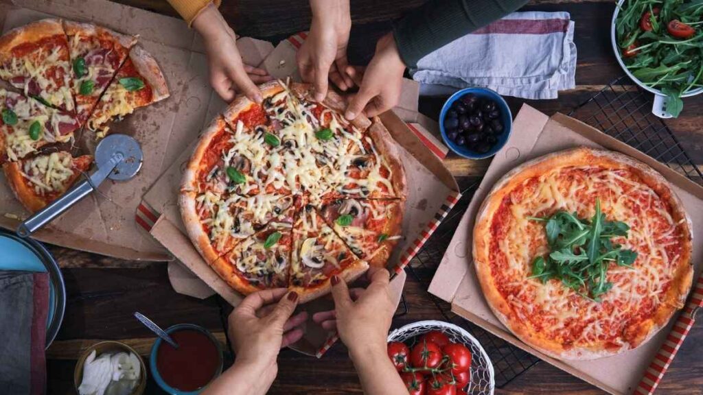 how many people does a large sized pizza feed